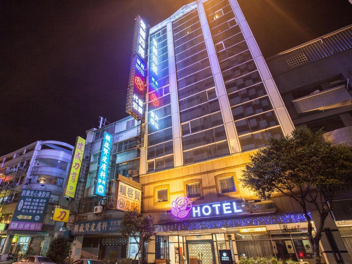 Mila Hotel Taichung Exterior photo